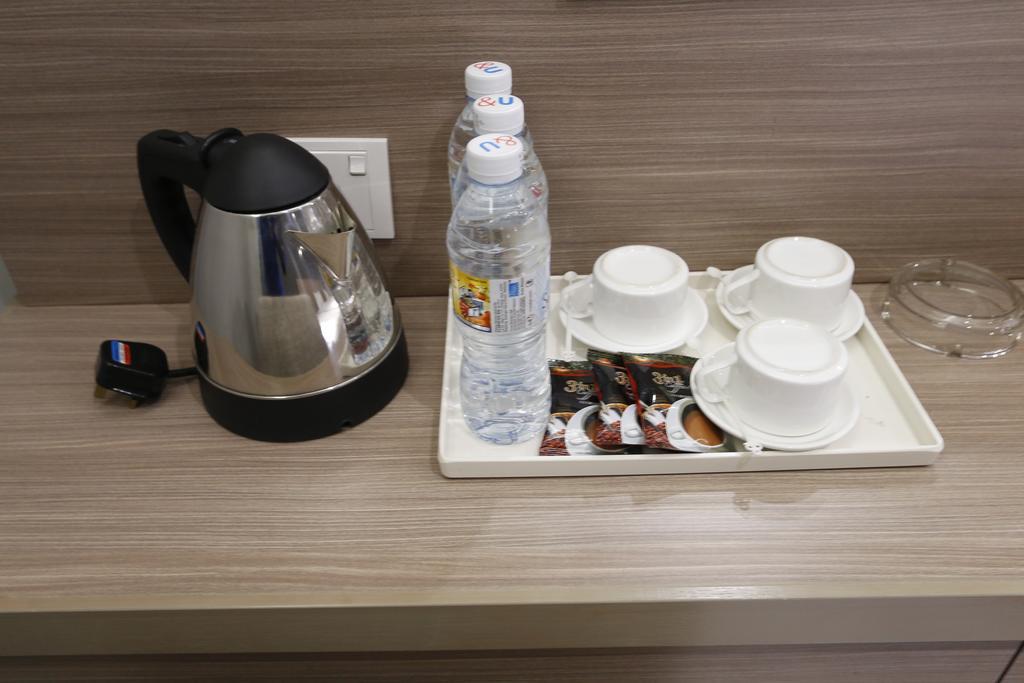 Hotel 99 Kuala Lumpur City חדר תמונה